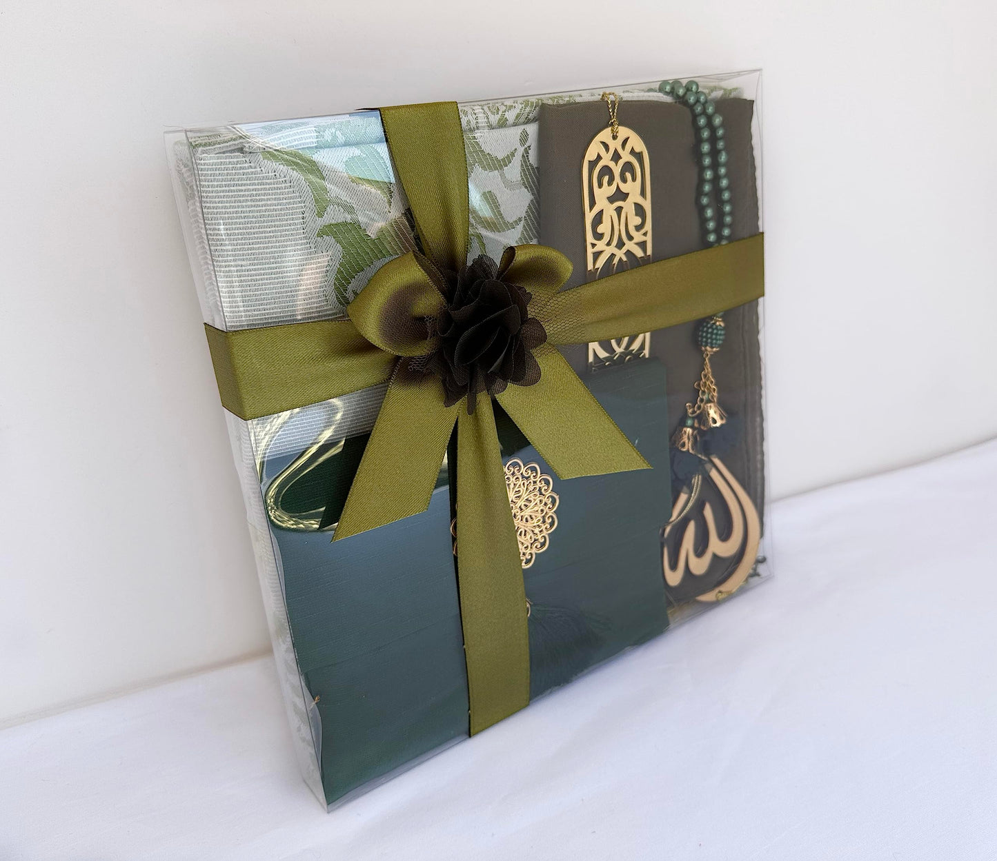 Muslim Prayer Rug, 7 in One Gift Set, Prayer Mat Surah Book, Tasbeeh, Scarf, Surah Case, Bookmark, Car Mirror Hanger, Prayer Beads,Islamic Gift for Umrah, Hajj, Wedding, Janamaz (Blue)