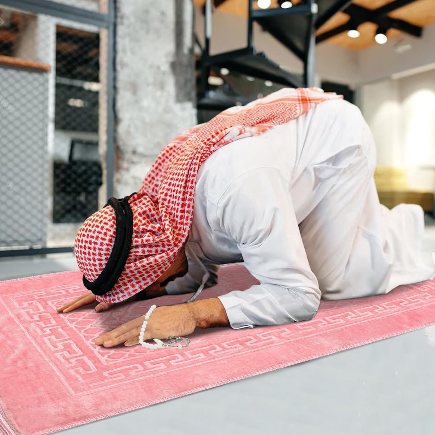 Soft Padded Muslim Prayer Rug with Tasbih Beads, Thick Non-Slip Islamic Prayer Mat, Luxurious Janamaz for Men & Women (Pink)